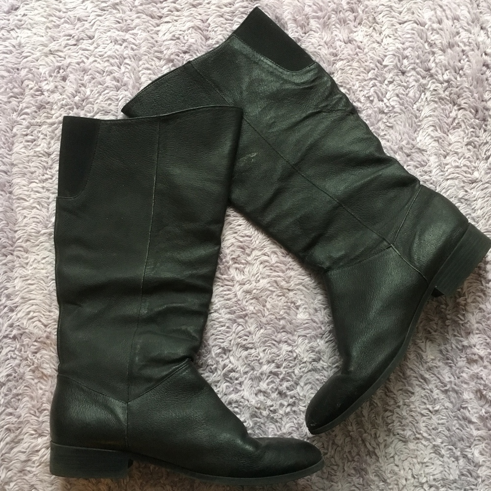 EUC Black Fanfare Leather Heeled Mid Calf Boots